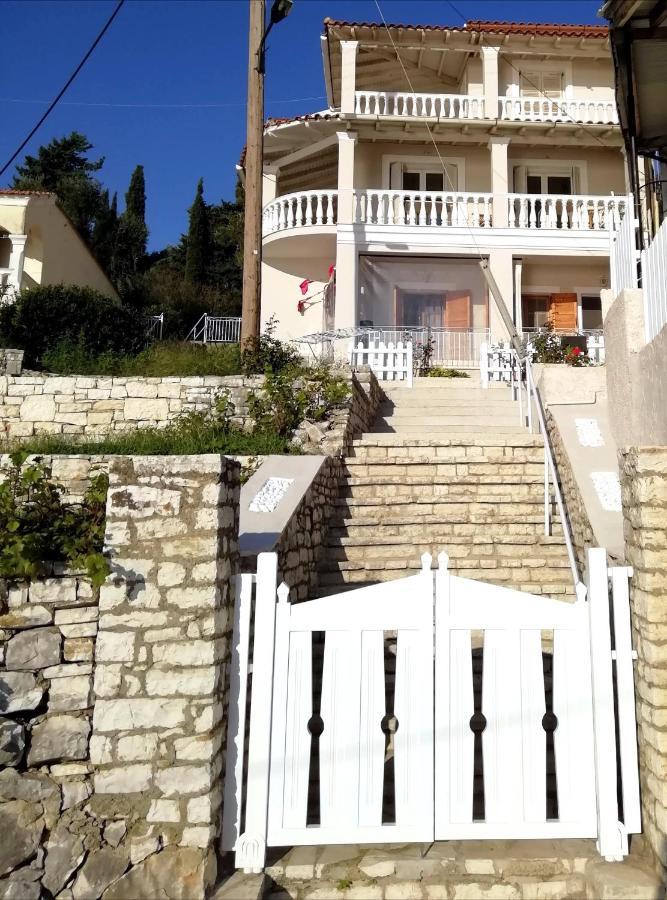 Ferienwohnung Sea Rose Kassiopi Exterior foto